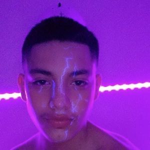 Meet your Posher, Josue